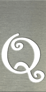 MS201 00193 0402 Curly Font UC Q