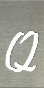 MS201 00347 0402 Fancy Font UC Q