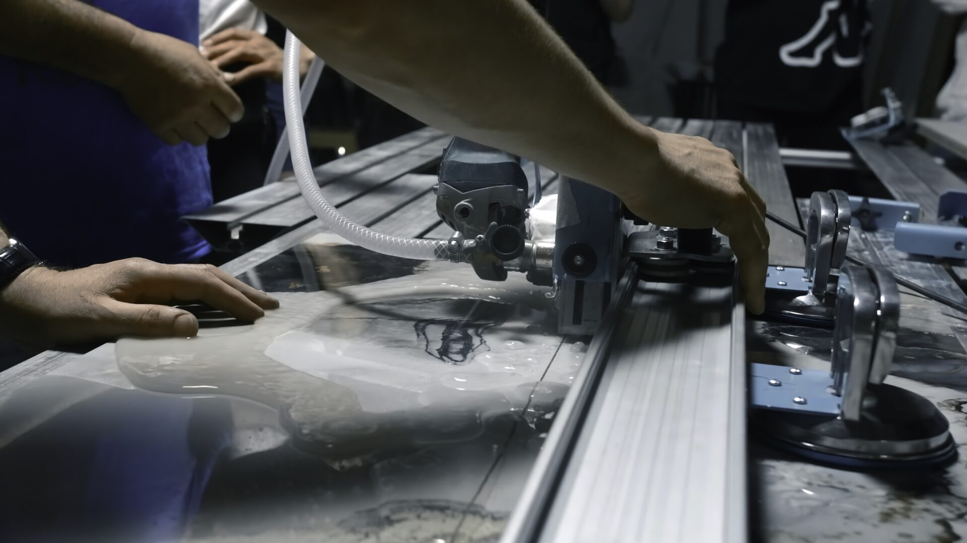 riverside water-cutting-machine- d & b fabrication plus inc