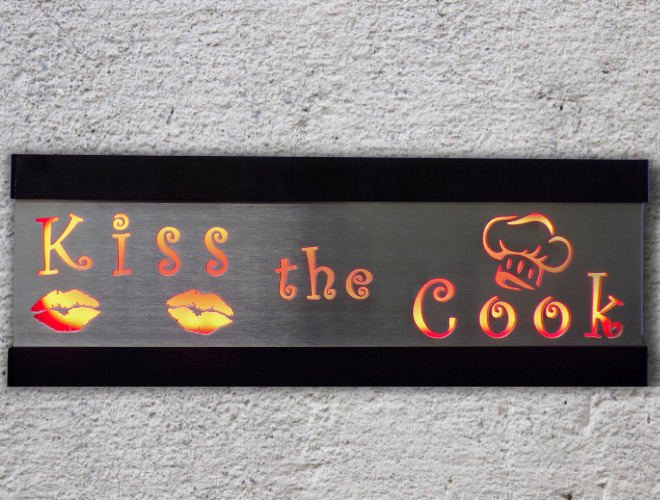 4″ X 16″ Kiss The Cook